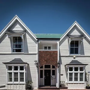 The Grange B&B 4*, Christchurch New Zealand