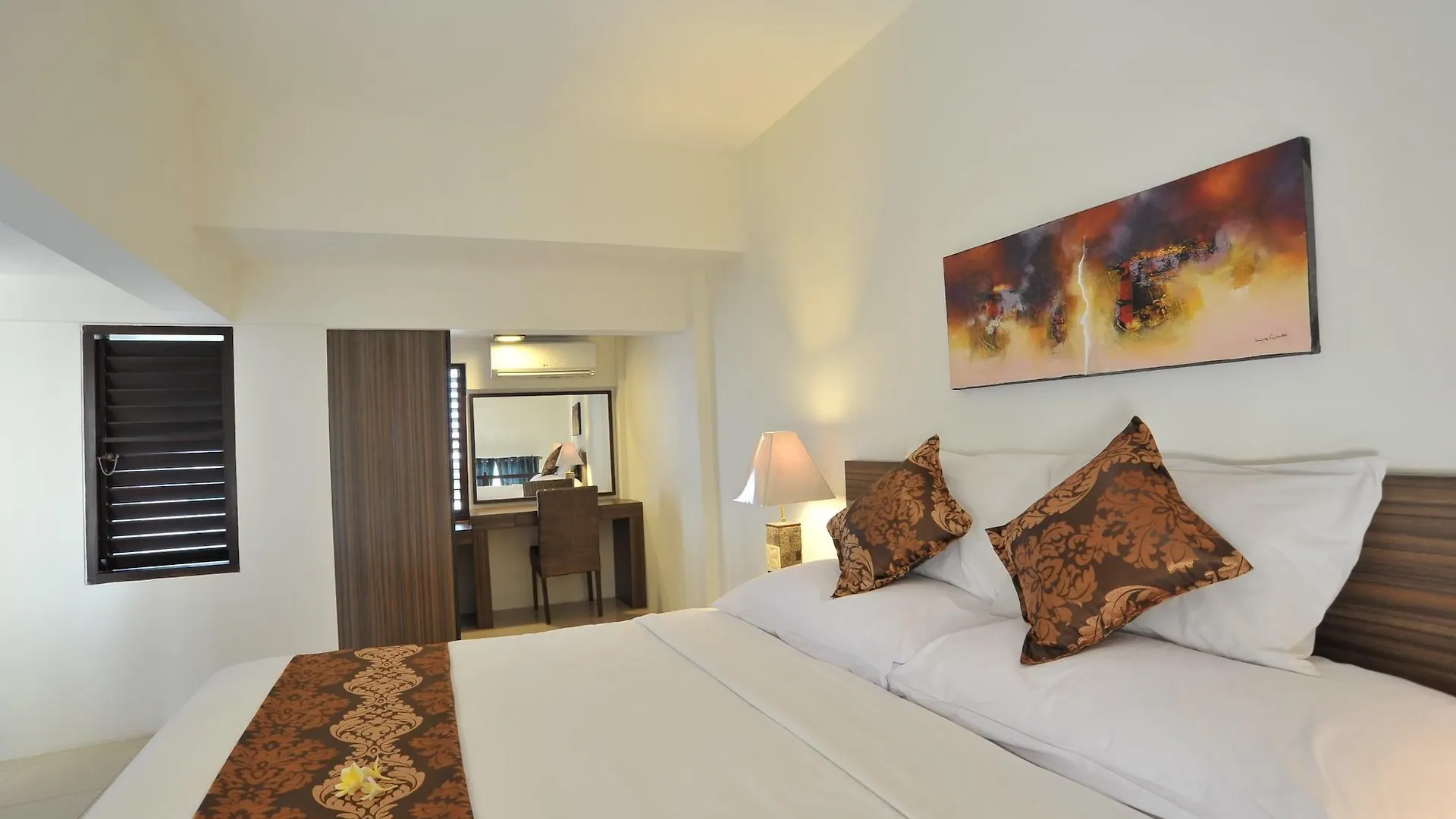 דנפסאר Ganga Hotel & Apartment